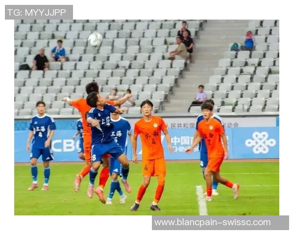 全运会特别报道：上海足球队拼搏历程与荣耀追寻的故事